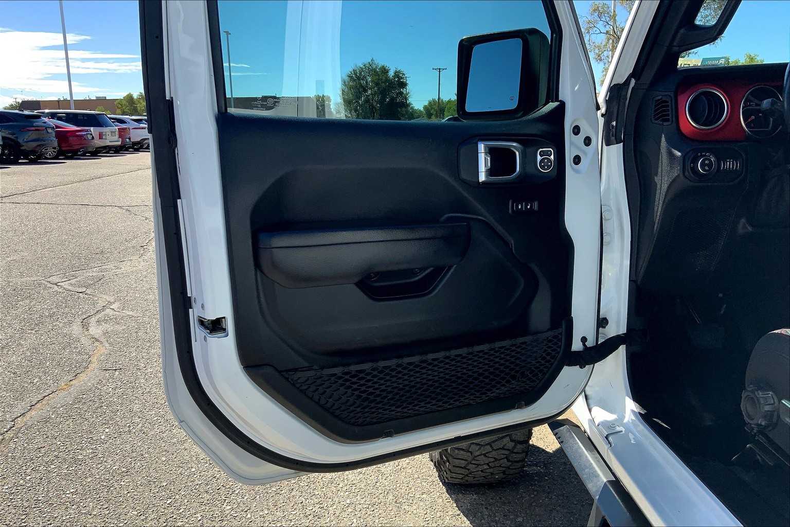 2021 Jeep Gladiator Rubicon photo 20