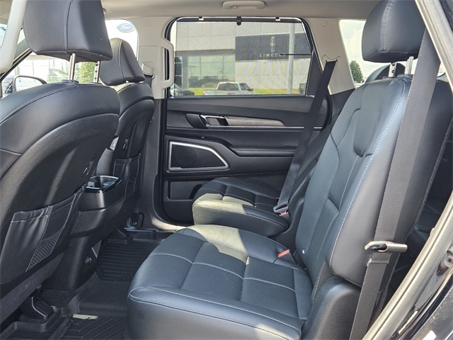 2022 Kia Telluride EX photo 11