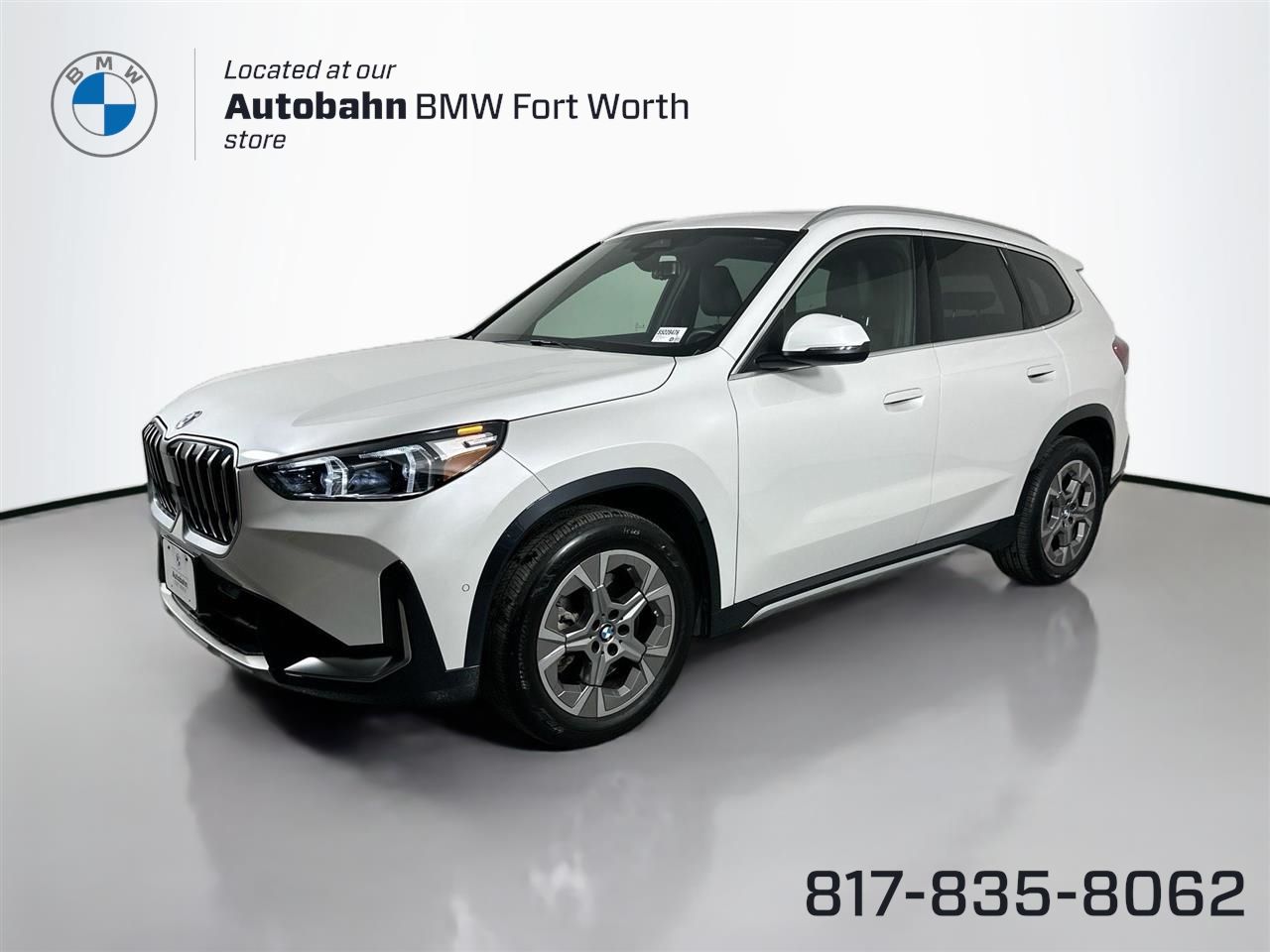 2025 BMW X1 28i's photo