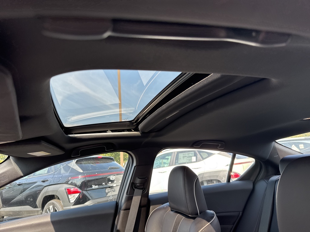 2021 Acura ILX Technology A-Spec photo 4