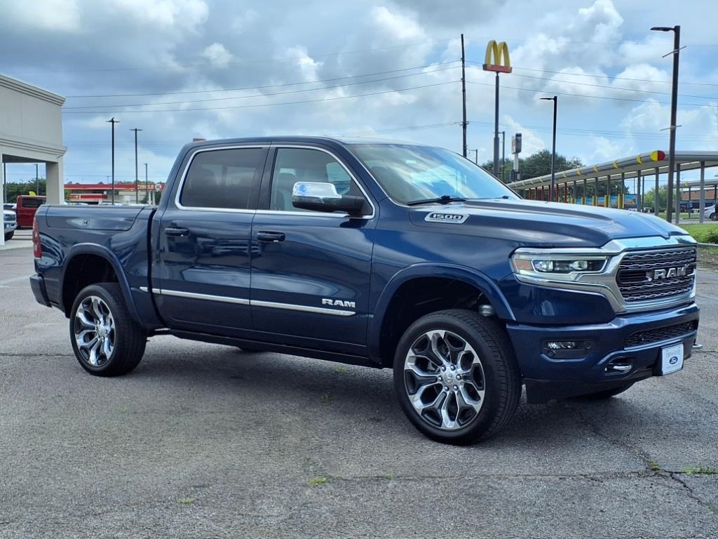 2023 Ram 1500 Limited photo 15