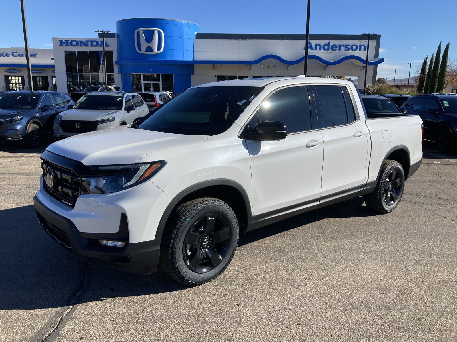 2026 Honda Ridgeline Black Edition's photo