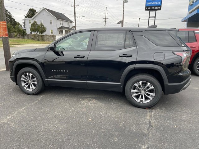 2026 Chevrolet Equinox LT photo 3