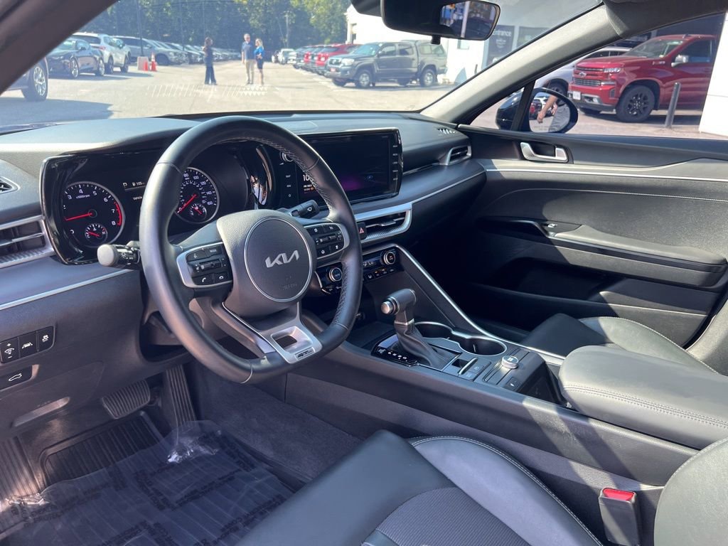 2023 Kia K5 GT-Line photo 10
