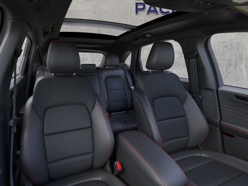 2026 Ford Escape Hybrid ST-Line Select photo 9