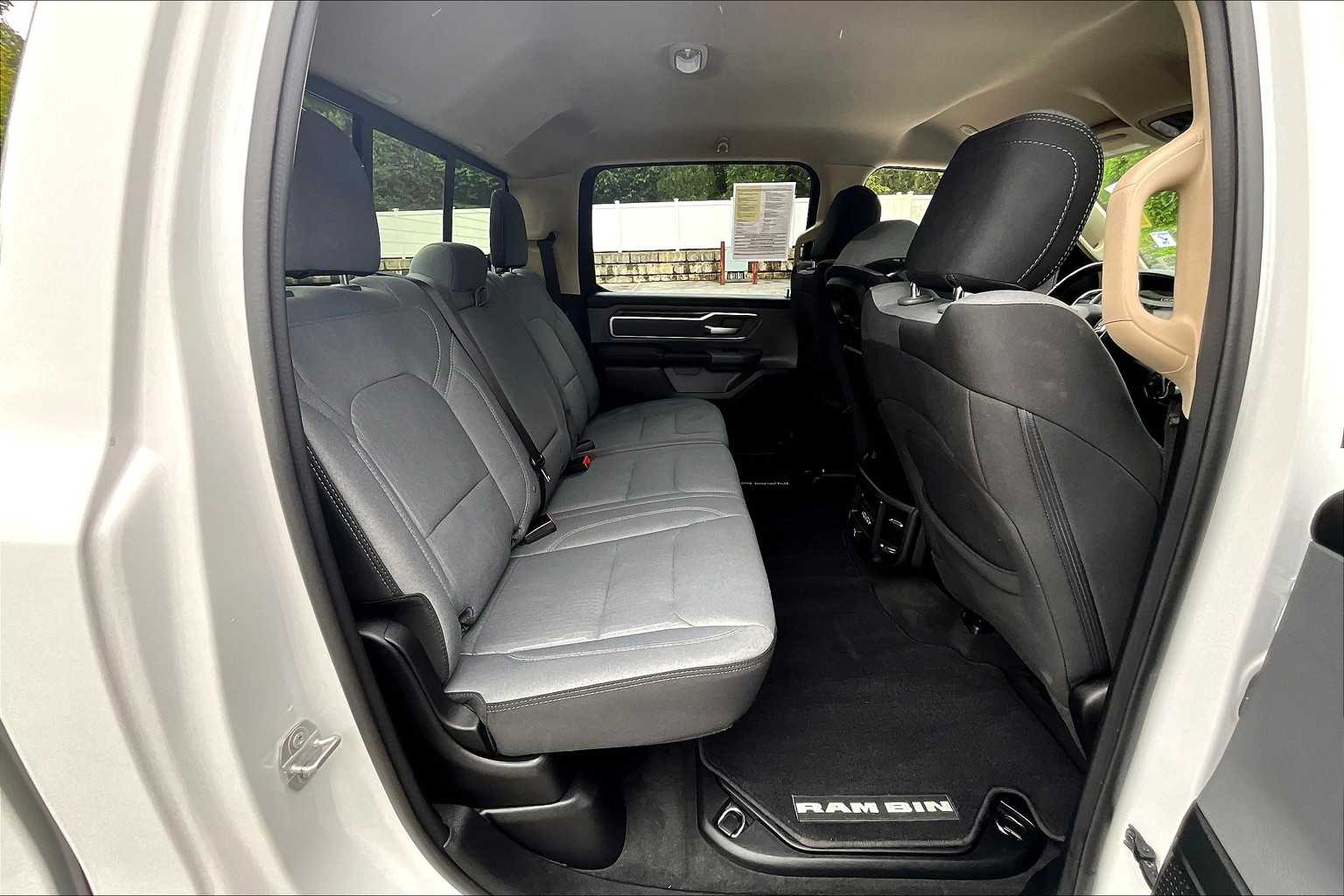 2020 Ram 1500 Big Horn photo 16