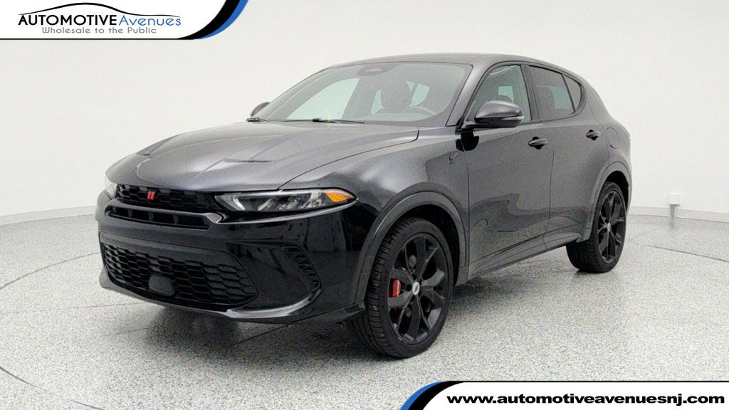 2024 Dodge Hornet R/T's photo