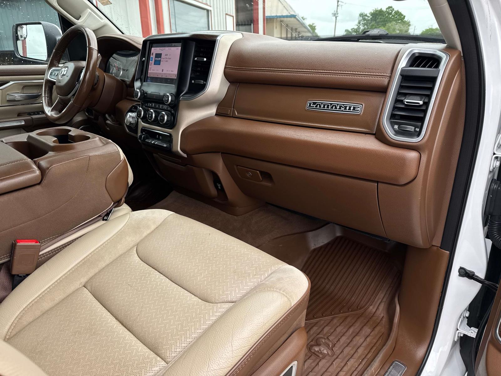 2022 Ram 1500 Laramie photo 10