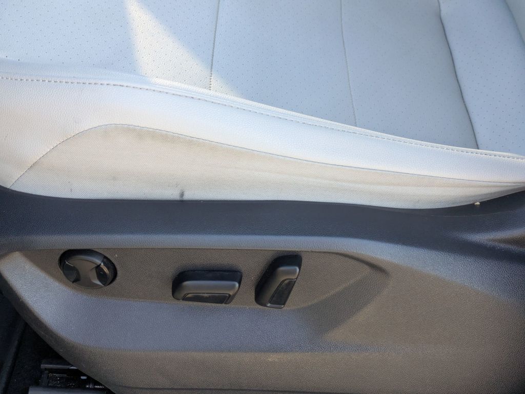 2021 Volkswagen Tiguan SE photo 12