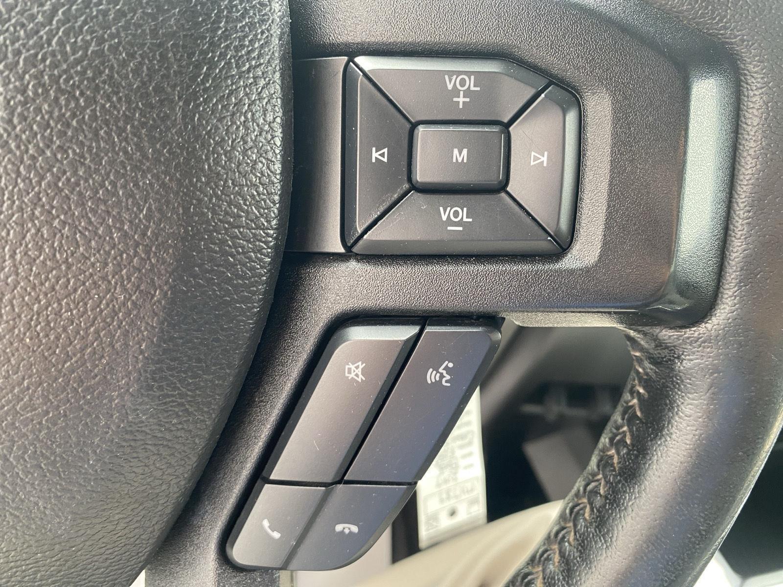 2017 Ford F-150 XLT photo 15