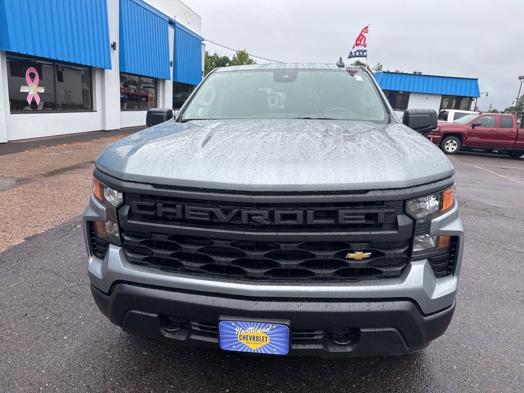 2026 Chevrolet Silverado 1500 Work Truck photo 3