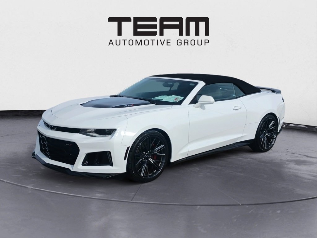 2021 Chevrolet Camaro ZL1 photo 3