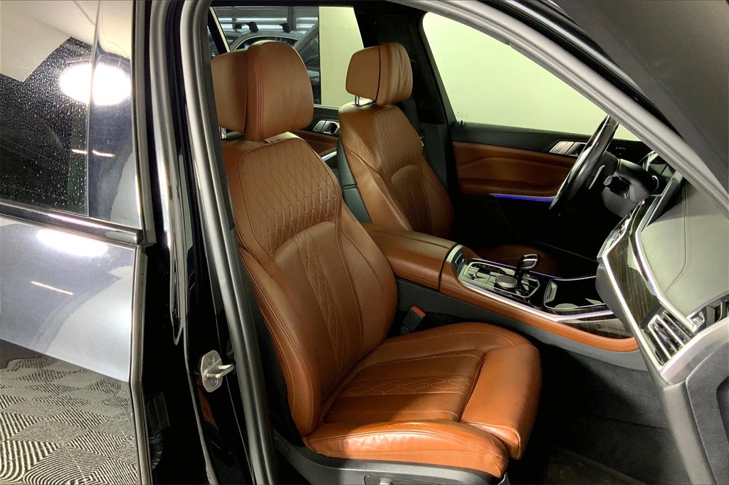 2021 Bmw X7 xDrive40i photo 4