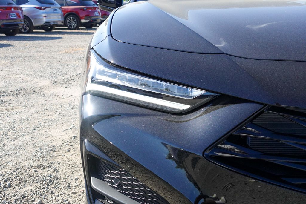 2025 Acura TLX Technology photo 4