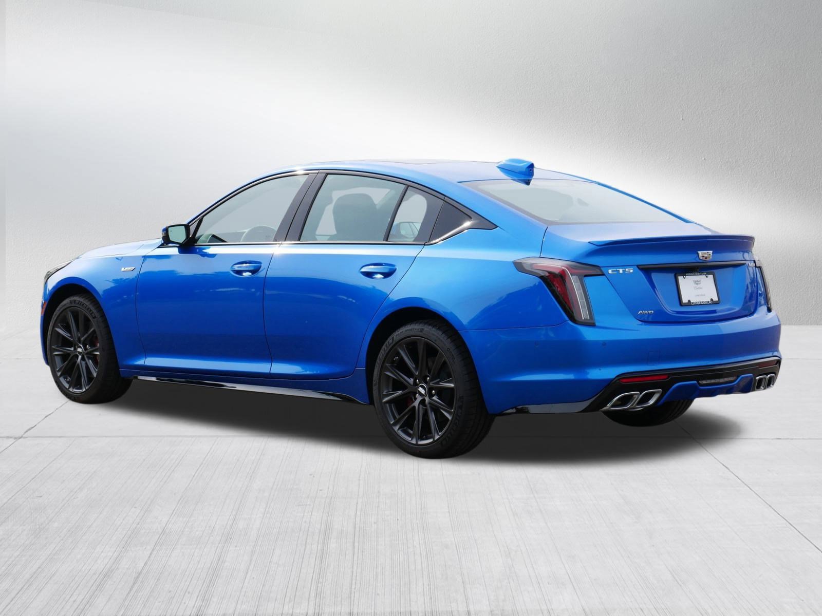 2026 Cadillac CT5 V photo 5