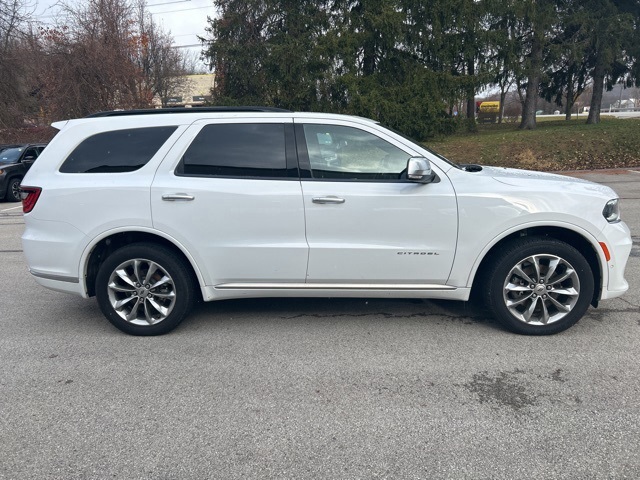 2022 Dodge Durango Citadel photo 3