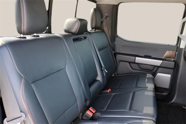 2023 Ford F-150 Lariat photo 16