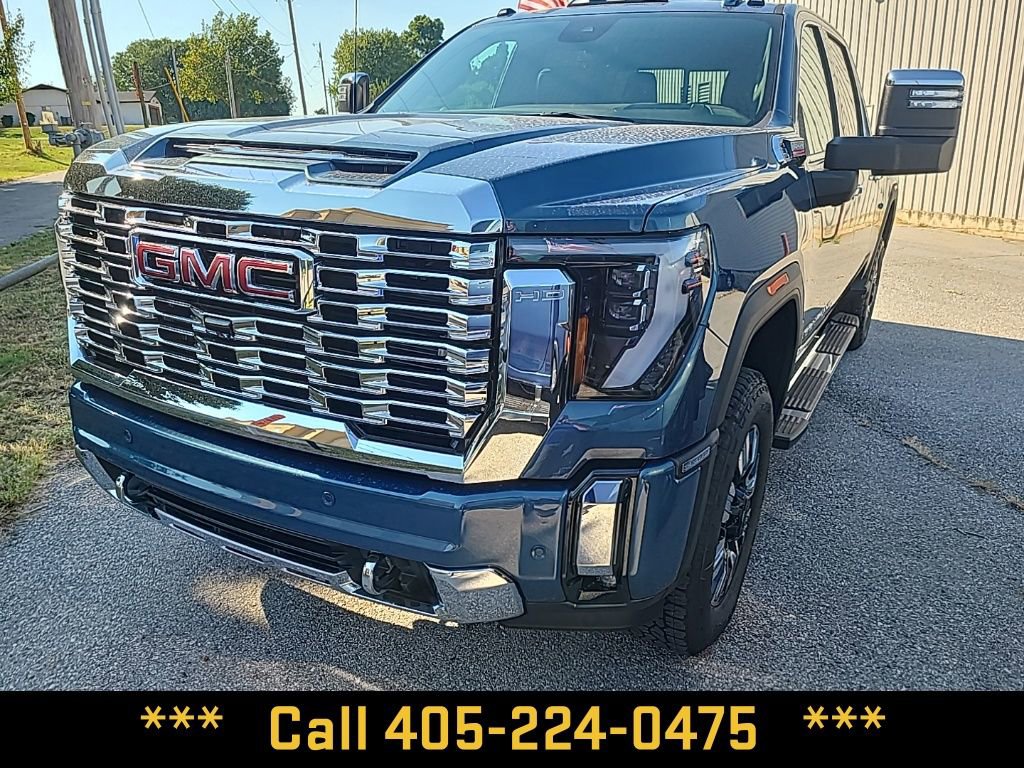 2026 GMC Sierra 2500HD Denali's photo