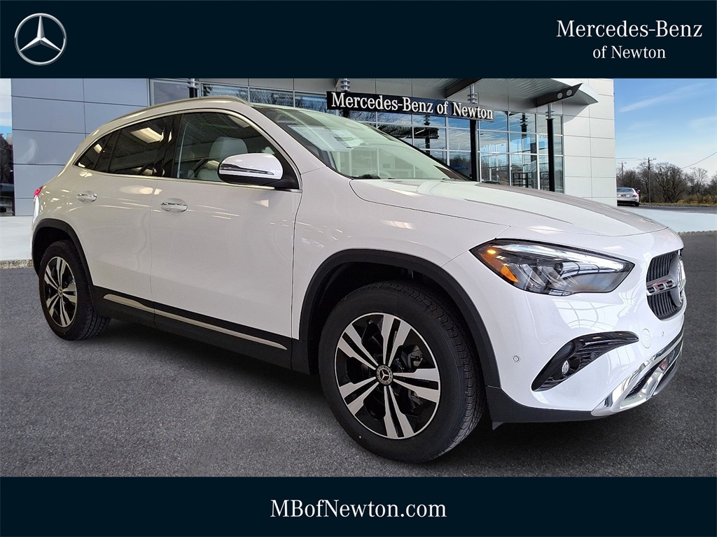 2026 Mercedes-Benz GLA GLA 250's photo