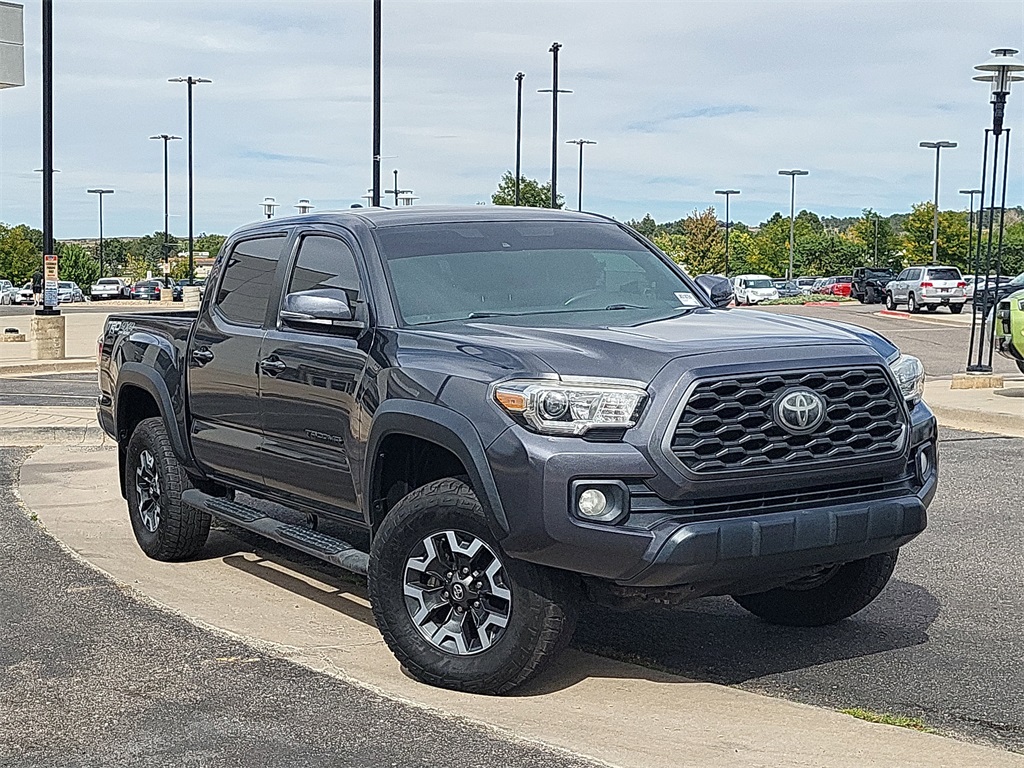 2020 Toyota Tacoma TRD Off-Road photo 2