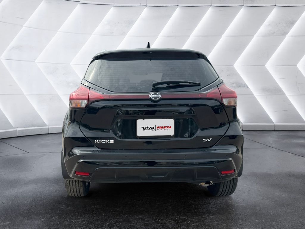 2024 Nissan Kicks SV photo 4