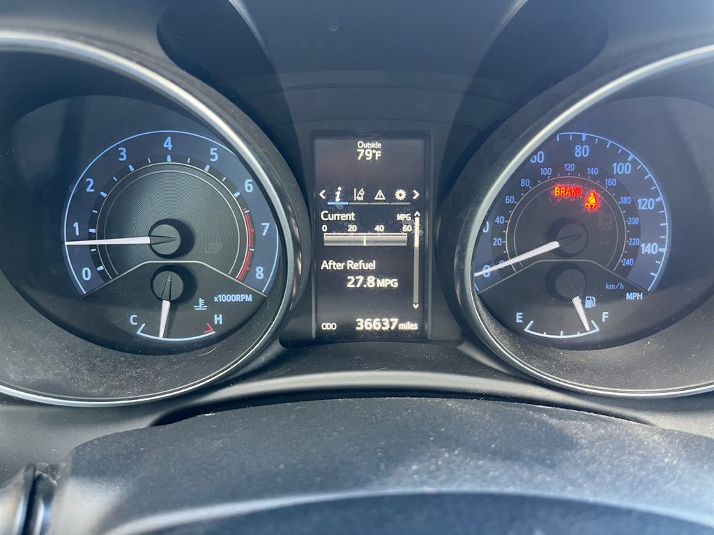 2018 Toyota Corolla iM Base photo 10