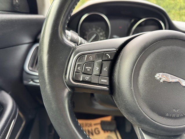 2018 Jaguar E-PACE S photo 26