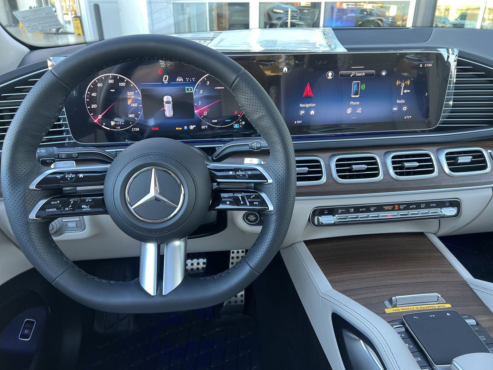 2025 Mercedes Benz GLS 450 4MATIC photo 29