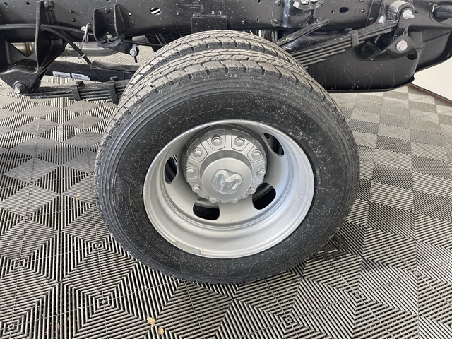 2026 Ram 5500 Tradesman photo 4