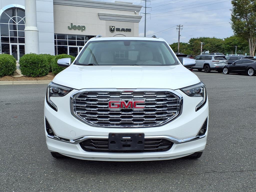 2019 Gmc Terrain Denali photo 2