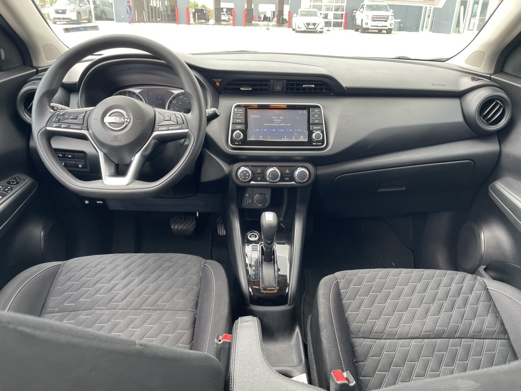 2022 Nissan Kicks S photo 15