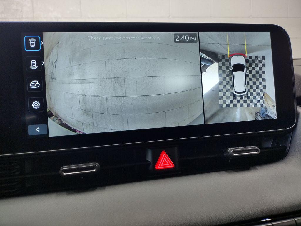 2025 Hyundai Ioniq 5 photo 9