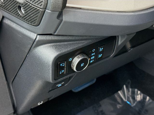 2025 Ford Bronco Outer Banks photo 10