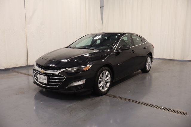 2023 Chevrolet Malibu 1LT photo 3