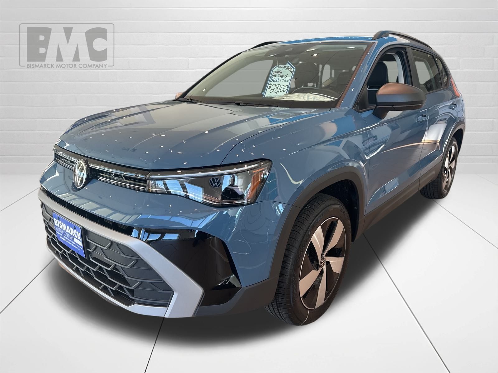 2025 Volkswagen Taos S's photo