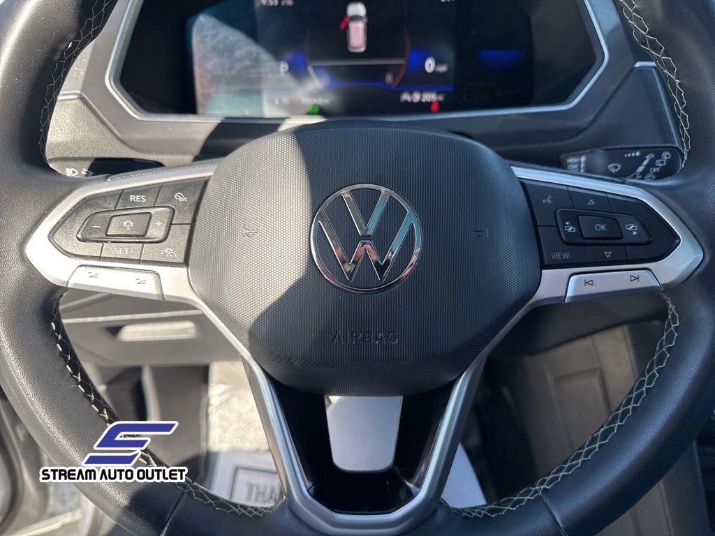 2023 Volkswagen Tiguan SE photo 17