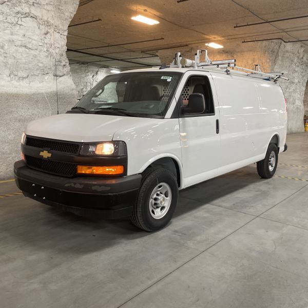 2025 Chevrolet Express Cargo Work Van's photo
