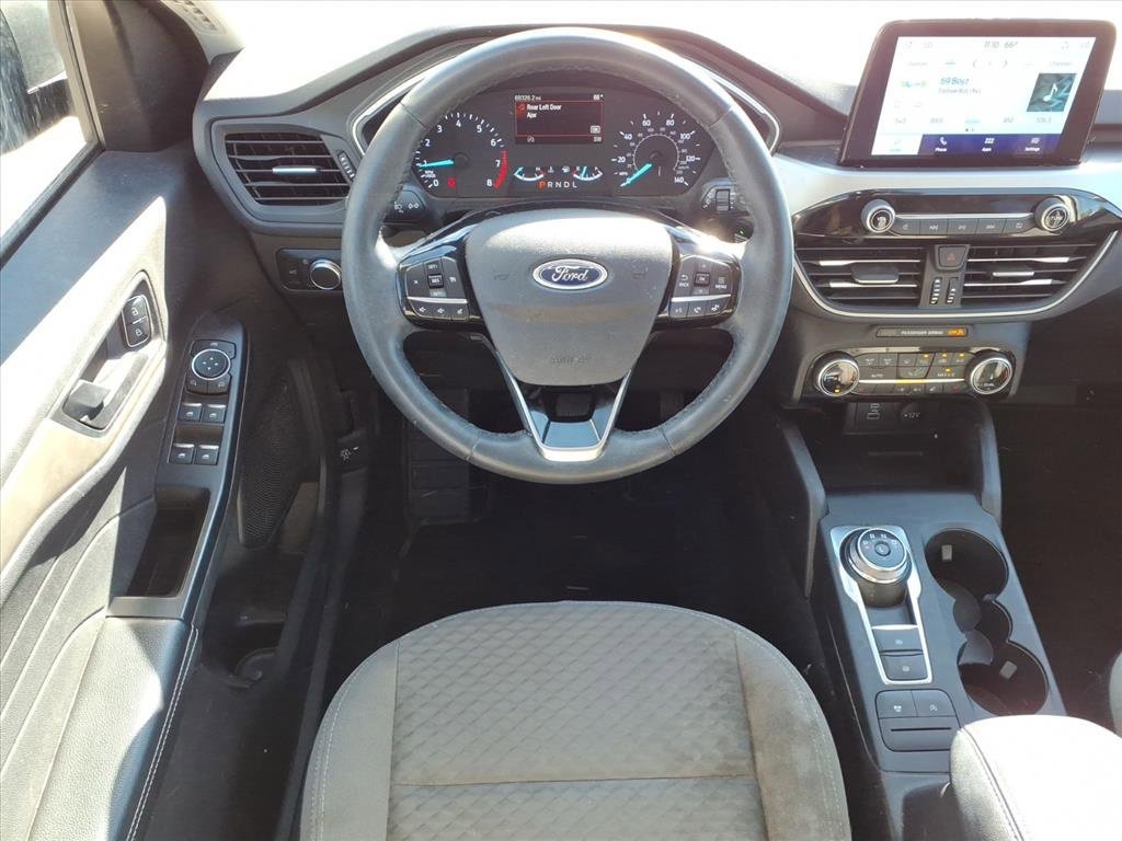2022 Ford Escape SE photo 9