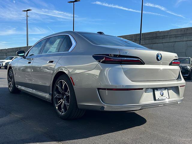 2026 Bmw i7 xDrive60 photo 3