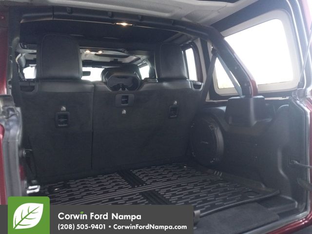 2021 Jeep Wrangler Unlimited Sahara Altitude photo 27