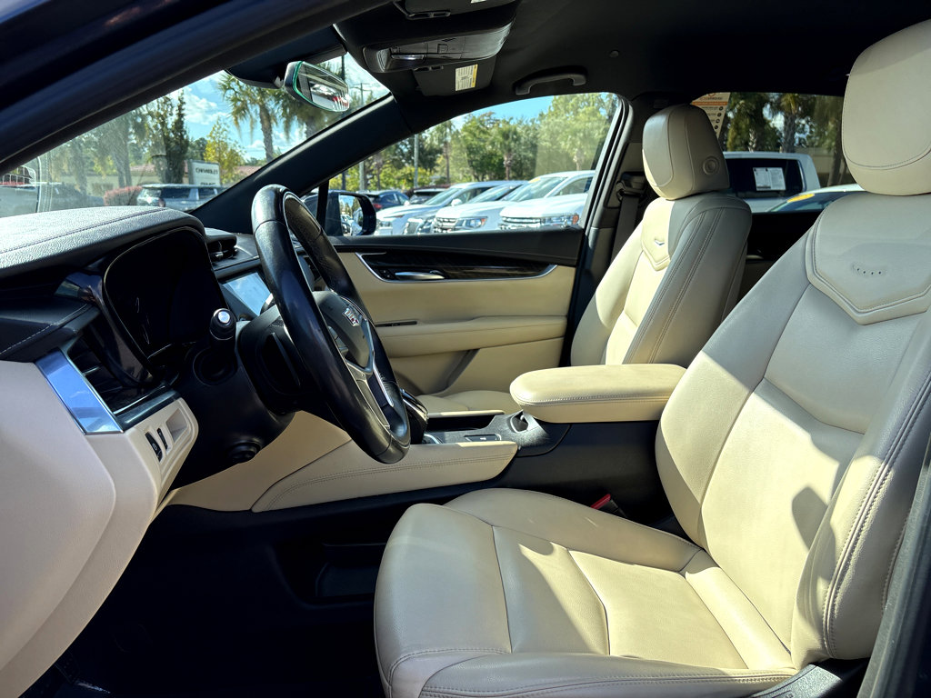 2018 Cadillac XT5 Base photo 18