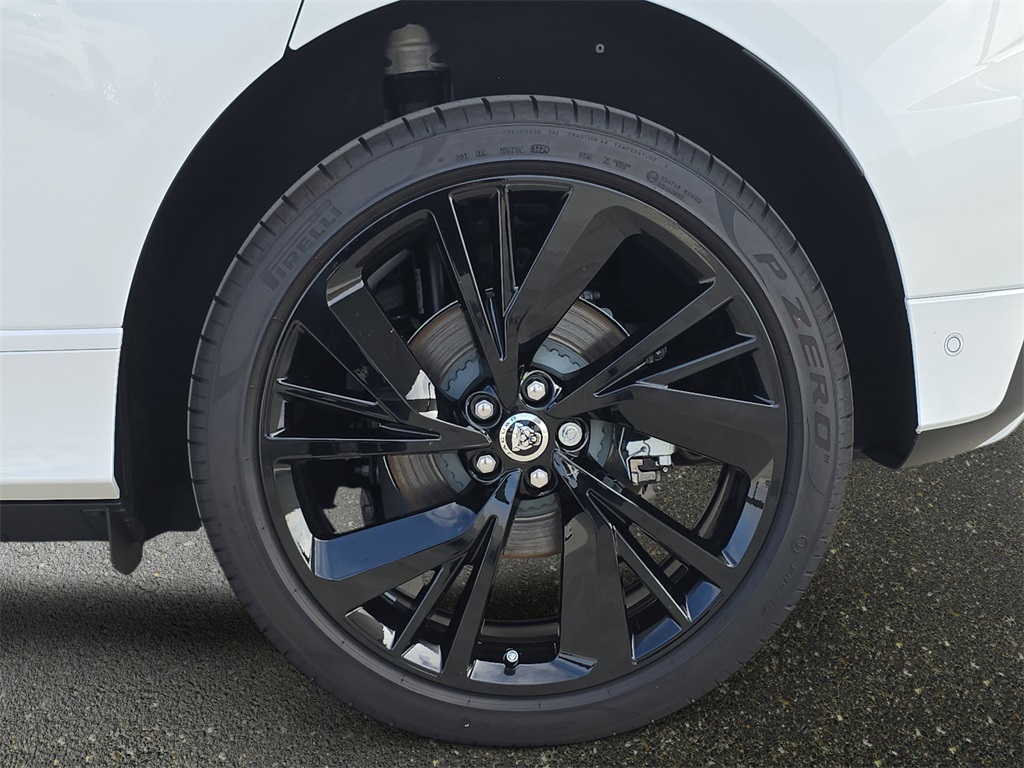 2024 Jaguar I-PACE HSE photo 33