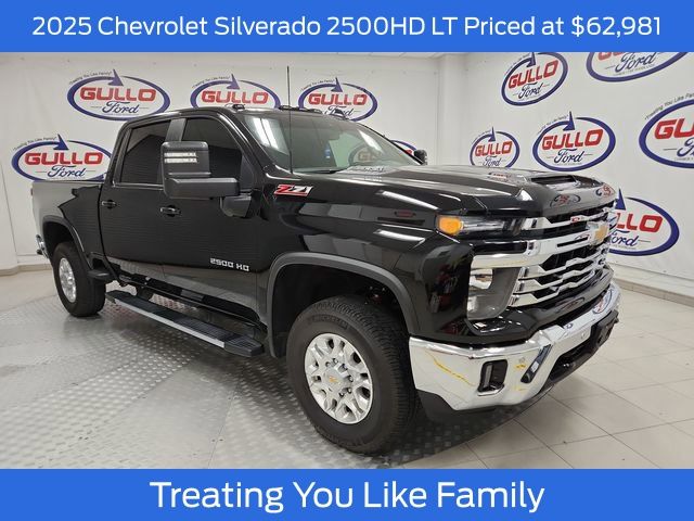 2025 Chevrolet Silverado 2500HD LT's photo