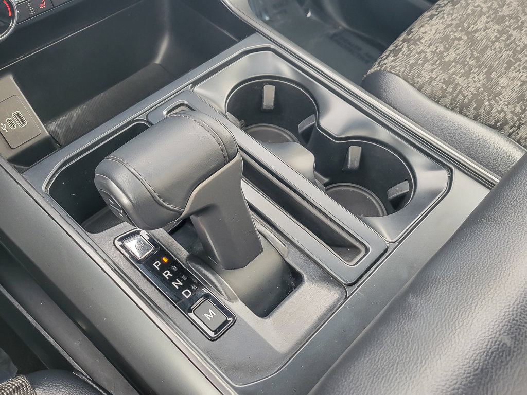 2025 FORD F-150 - Image 18