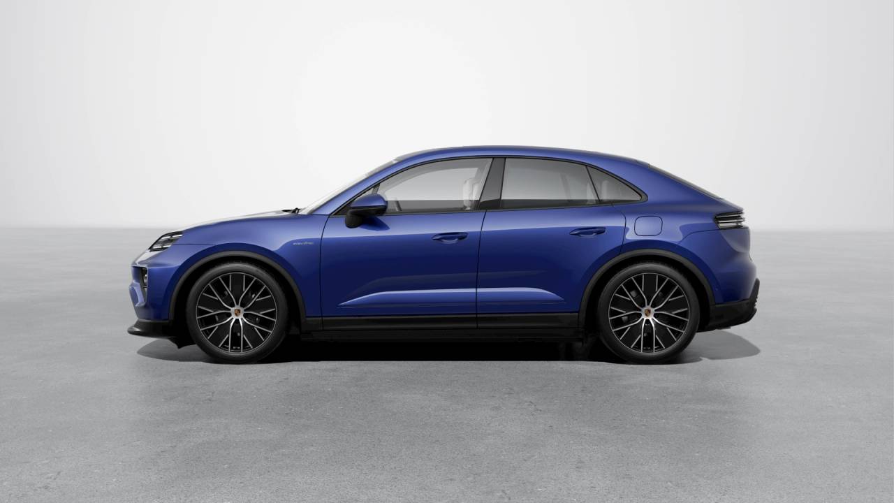 2026 Porsche Macan 4 Electric photo 2