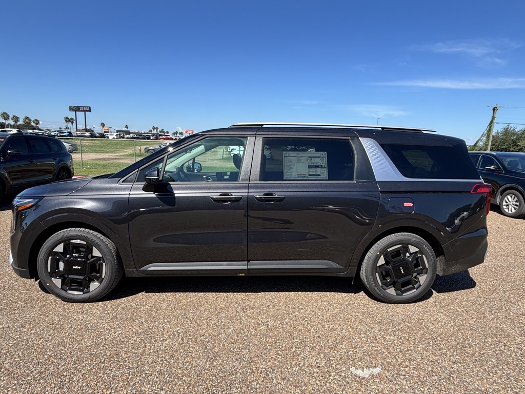 2026 Kia Carnival EX photo 3