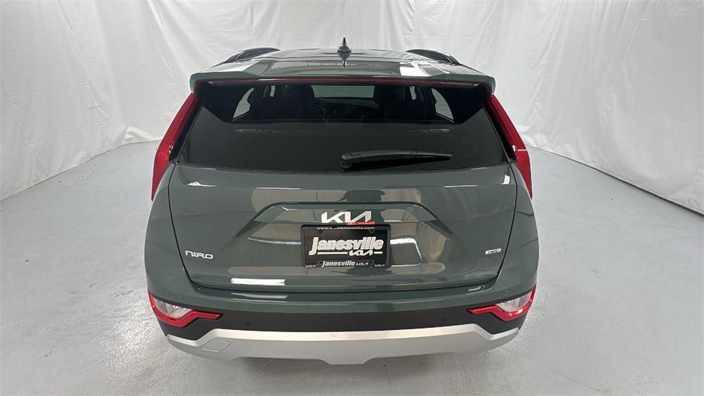 2025 Kia Niro EX photo 4