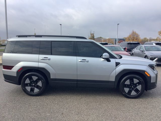 2025 Hyundai Santa Fe SEL photo 4
