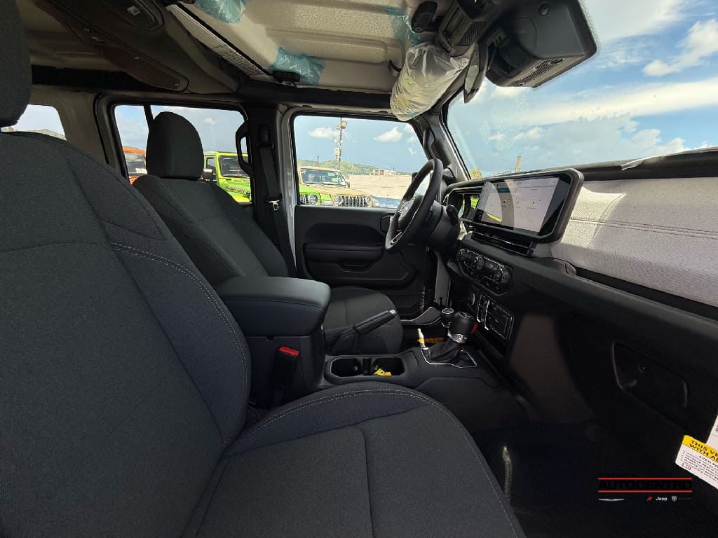 2024 Jeep Wrangler 4xe photo 4