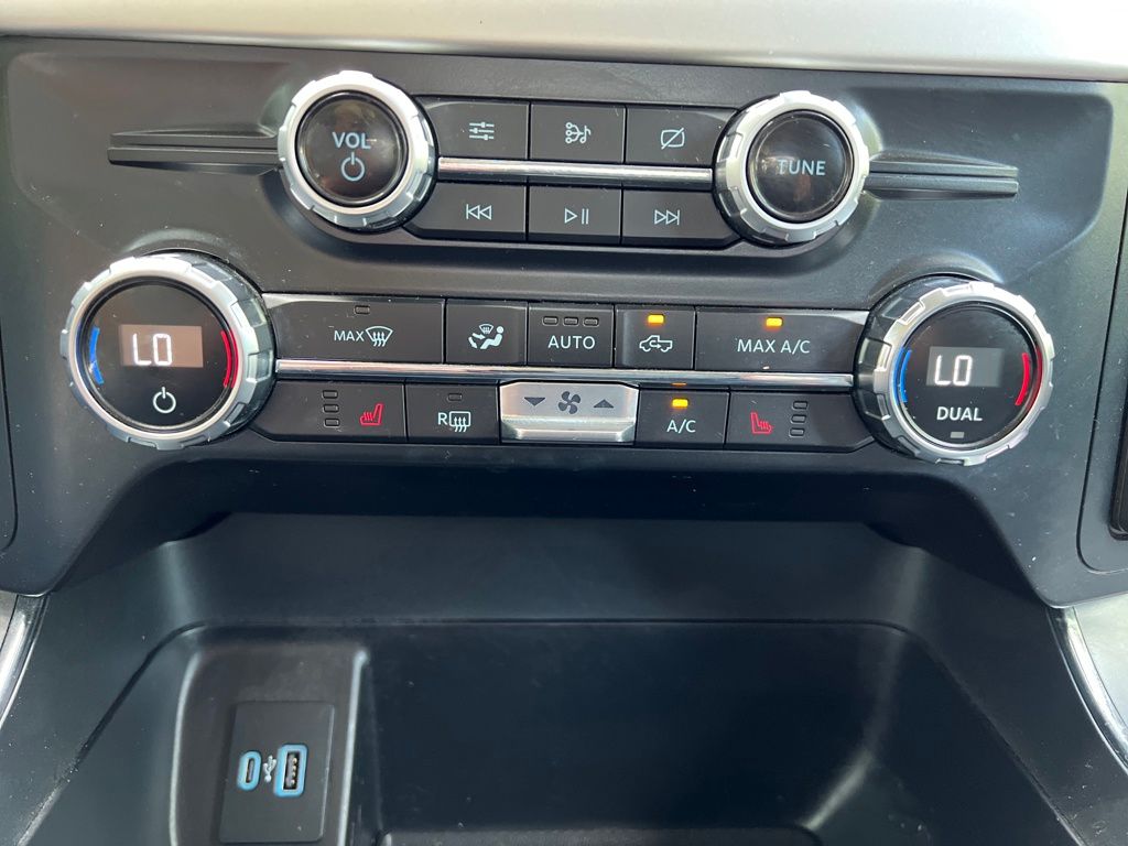 2021 Ford F-150 XLT photo 29